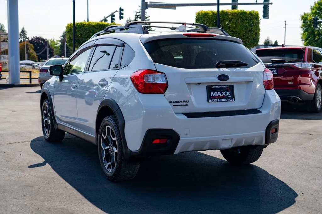 Subaru Crosstrek photo 12