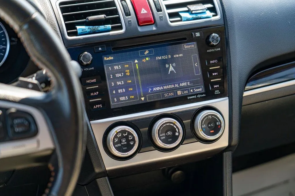 Subaru Crosstrek photo 24
