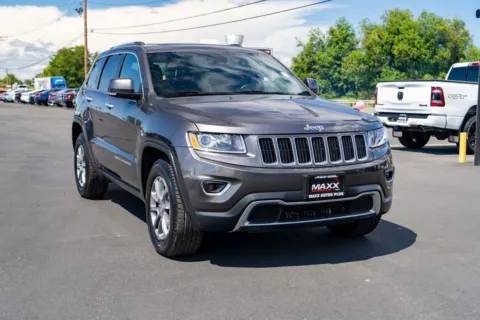 Photos of 2014 Jeep Grand Cherokee Limited for sale in Puyallup, WA at Maxx Autos Plus Puyallup