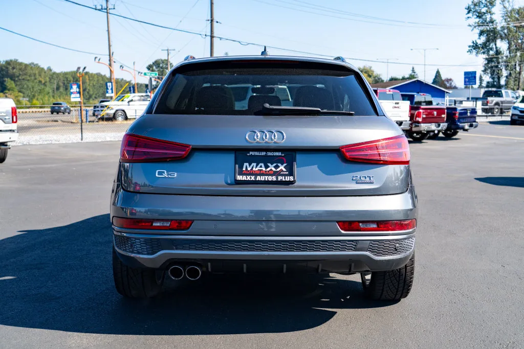 Audi Q3 photo 8