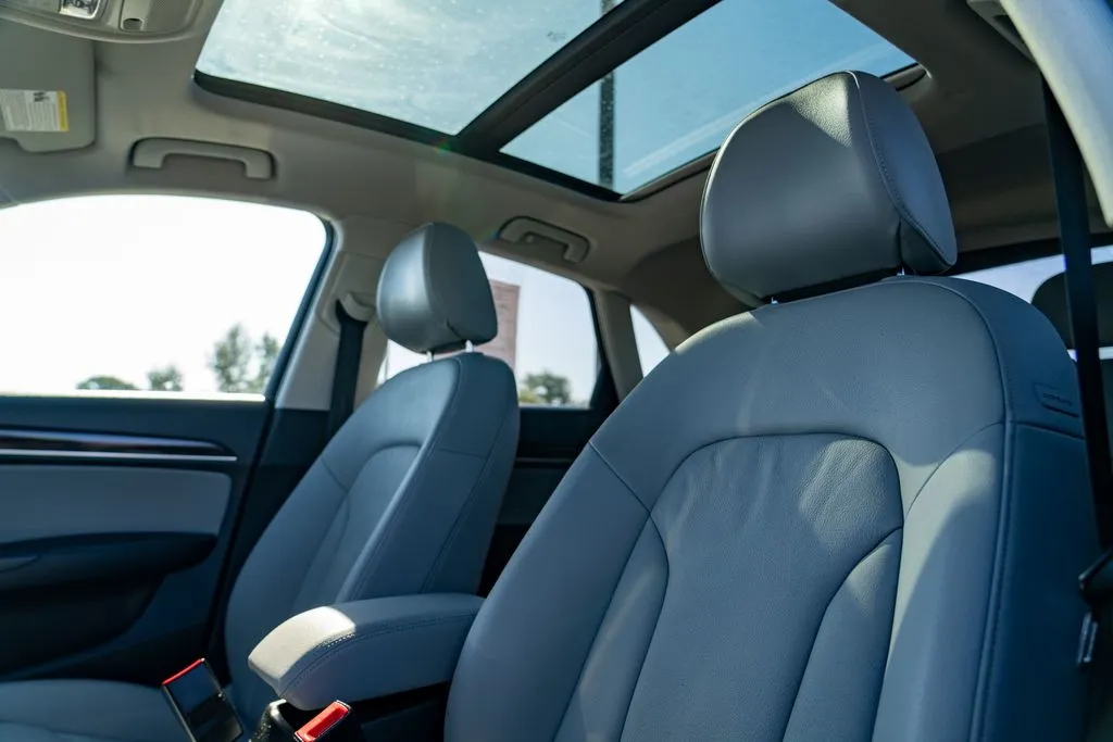 Audi Q3 photo 13