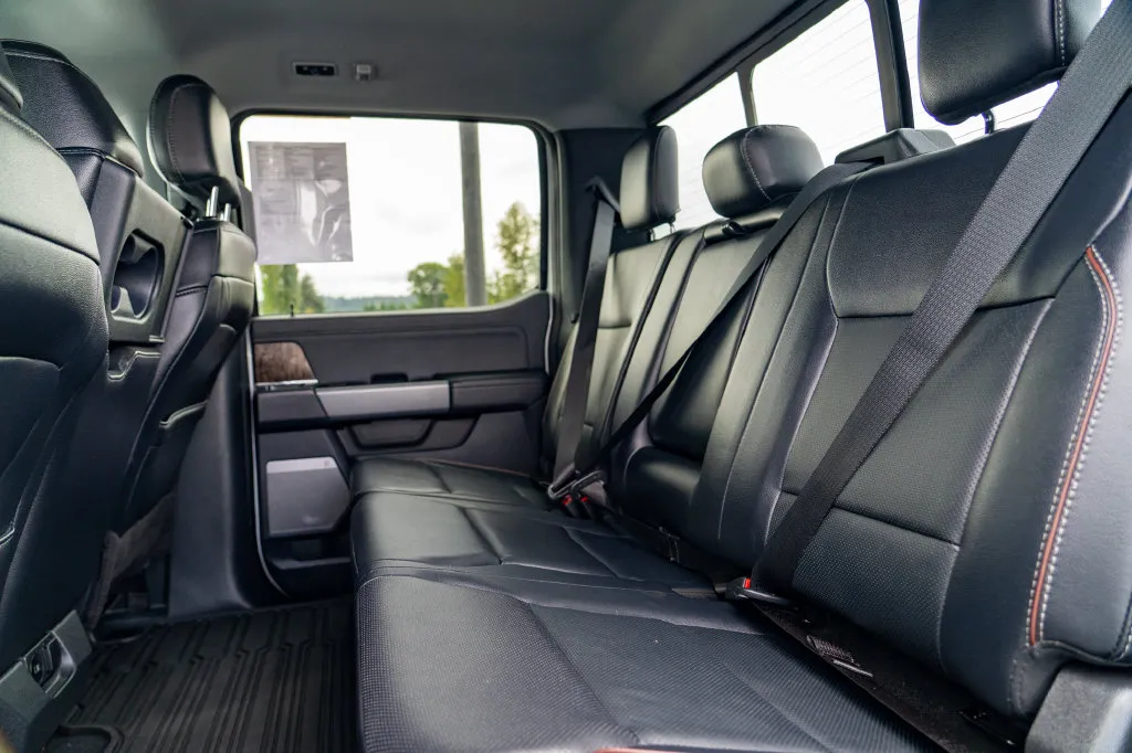 Ford F-250SD photo 15