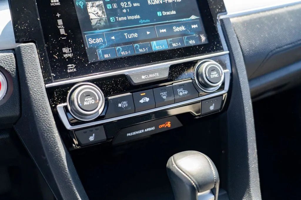 Honda Civic photo 15