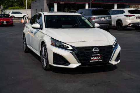 Photos of 2023 Nissan Altima 2.5 SL for sale in Puyallup, WA at Maxx Autos Plus Puyallup