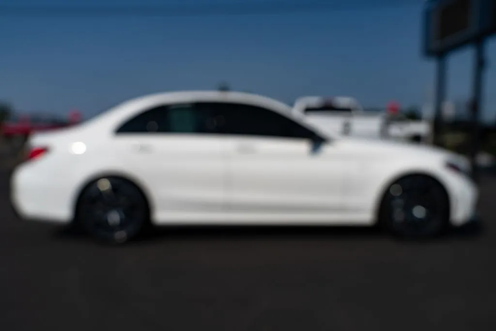 Mercedes-Benz C-Class photo 8