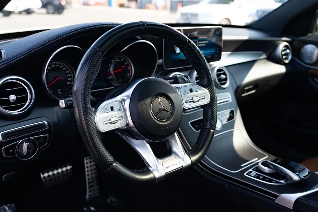 Mercedes-Benz C-Class photo 14