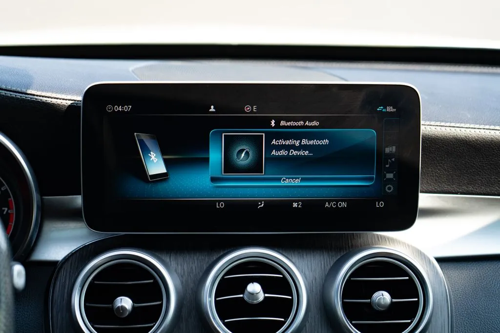 Mercedes-Benz C-Class photo 22