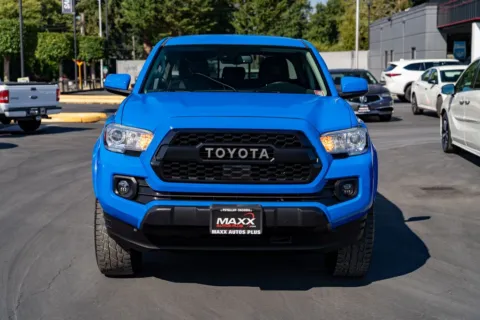 Another view of 2019 Toyota Tacoma SR5 for sale in Puyallup, WA at Maxx Autos Plus Puyallup