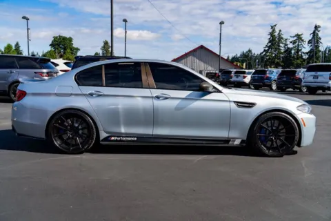 More photos of 2014 BMW M5 at Maxx Autos Plus Puyallup, WA