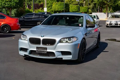 More photos of 2014 BMW M5 at Maxx Autos Plus Puyallup, WA