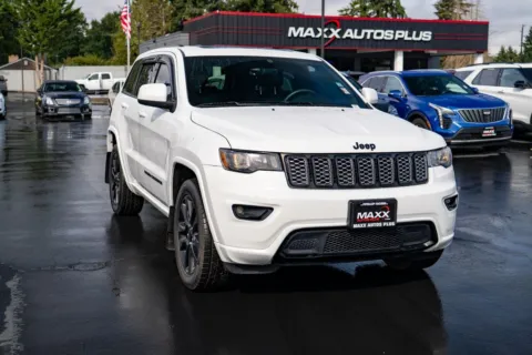 Photos of 2017 Jeep Grand Cherokee Altitude for sale in Puyallup, WA at Maxx Autos Plus Puyallup