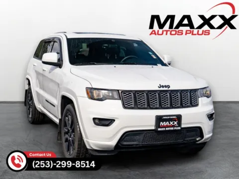 White 2017 Jeep Grand Cherokee Altitude for sale in Puyallup, WA