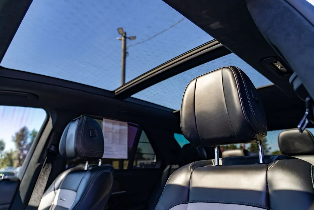 Mercedes-Benz GLE photo 15