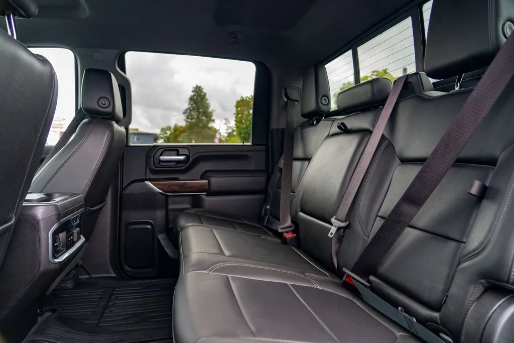 GMC Sierra photo 15