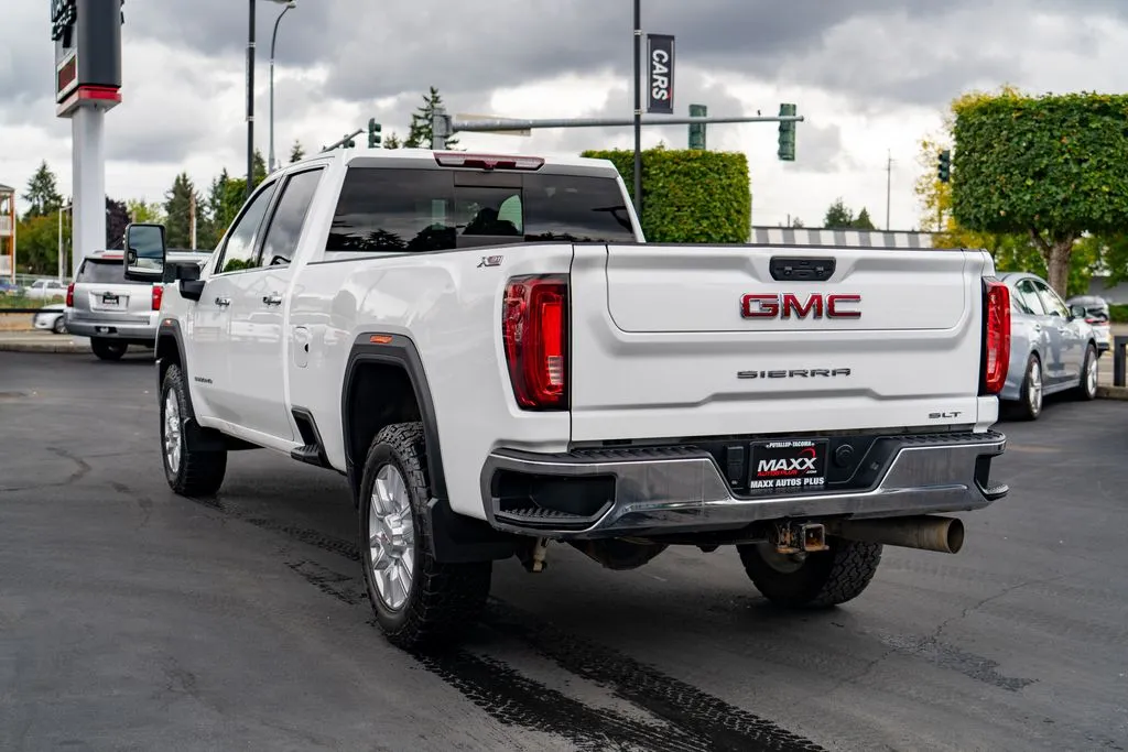 GMC Sierra photo 10