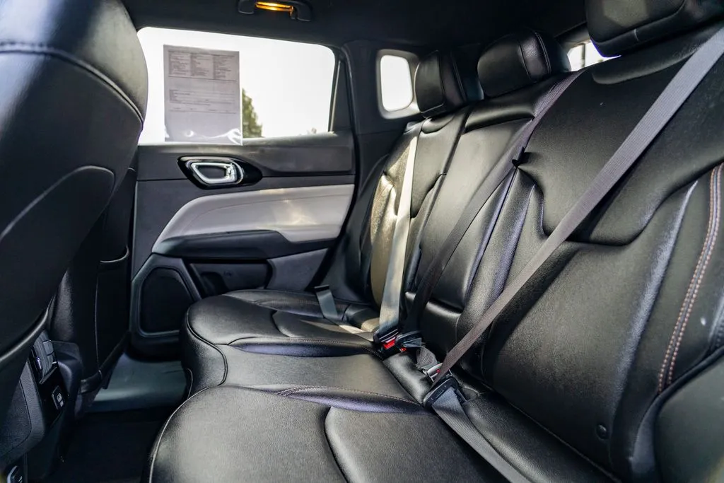 Jeep Compass photo 22