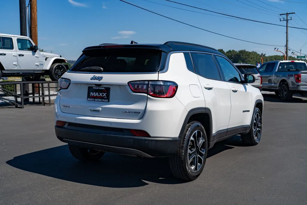 Jeep Compass photo 9