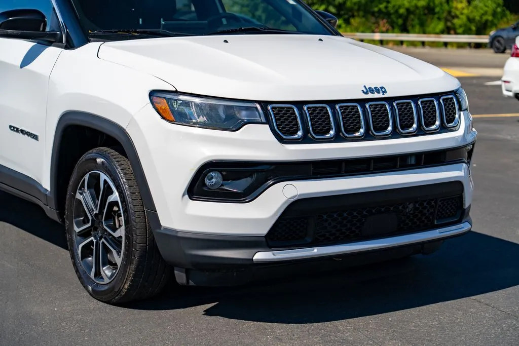 Jeep Compass photo 6