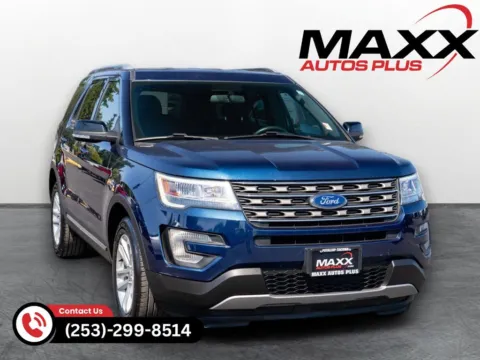 Blue 2017 Ford Explorer XLT for sale in Puyallup, WA
