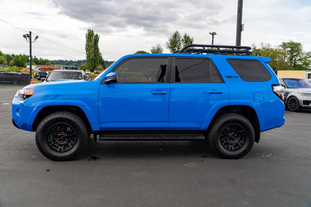 Toyota 4Runner photo 11