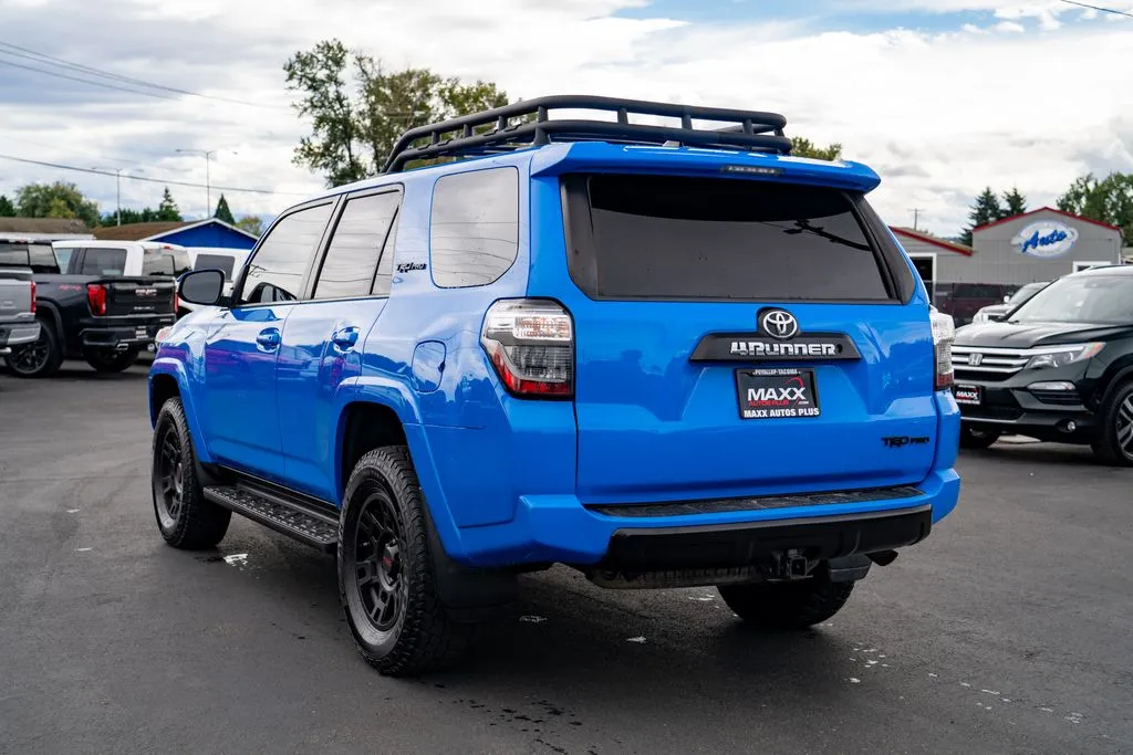 Toyota 4Runner photo 10