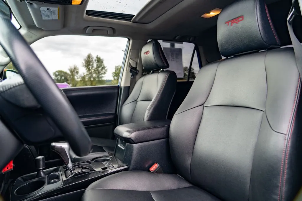 Toyota 4Runner photo 13