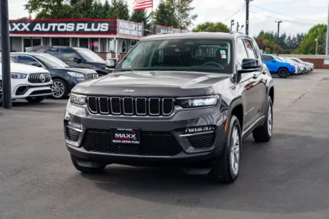 More photos of 2023 Jeep Grand Cherokee Limited at Maxx Autos Plus Puyallup, WA