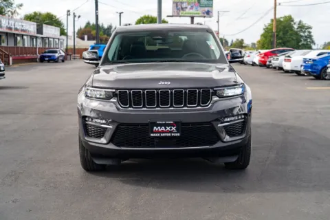 Another view of 2023 Jeep Grand Cherokee Limited for sale in Puyallup, WA at Maxx Autos Plus Puyallup