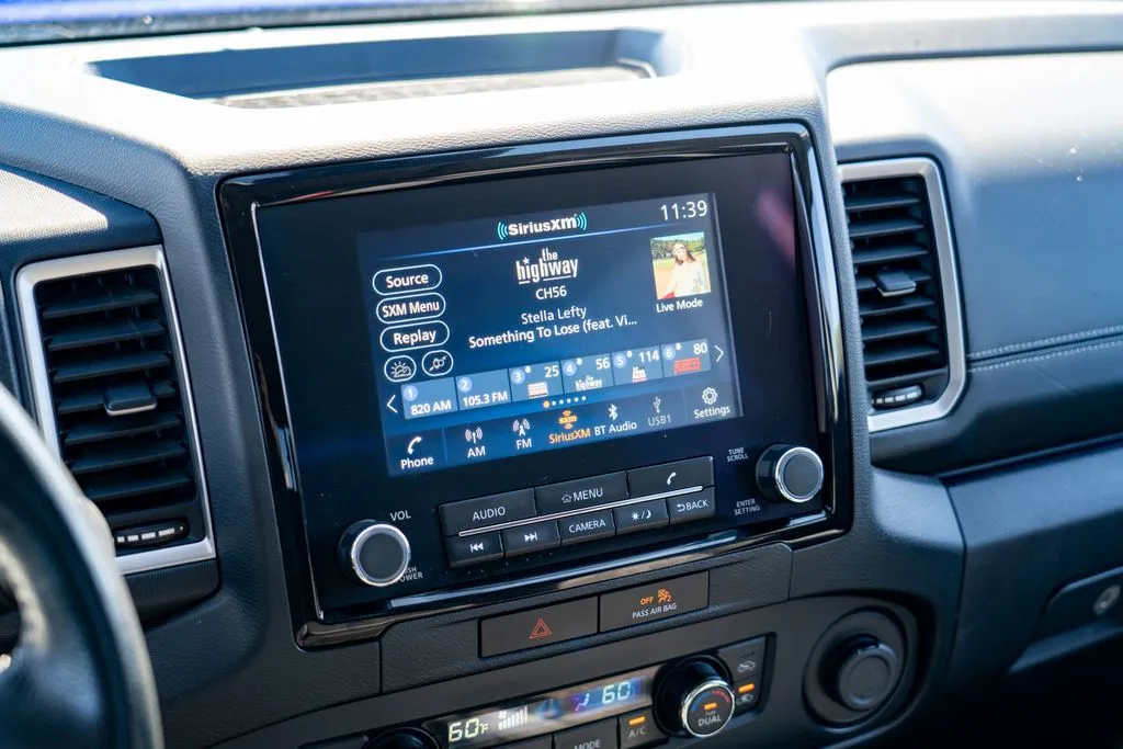 Nissan Frontier photo 18