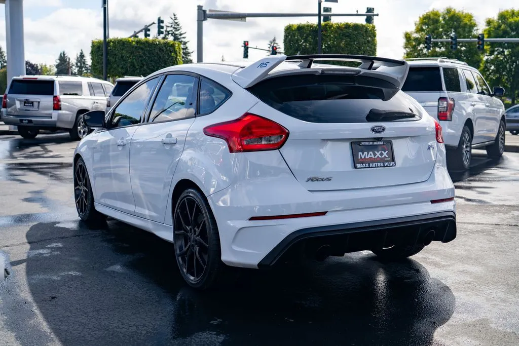 Ford Focus photo 11