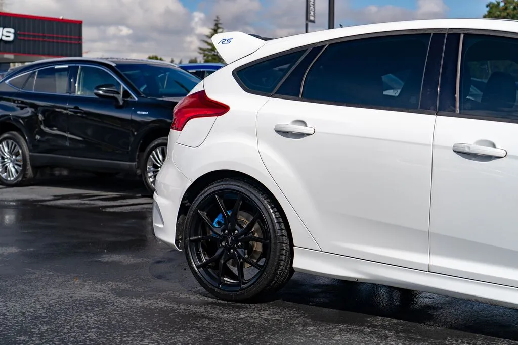 Ford Focus photo 7