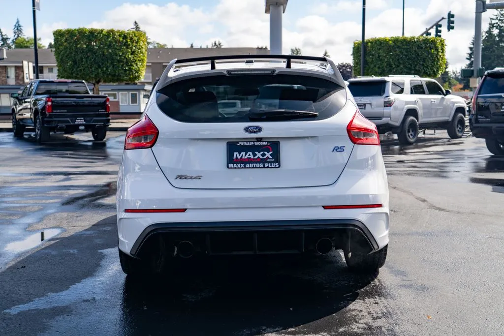 Ford Focus photo 10