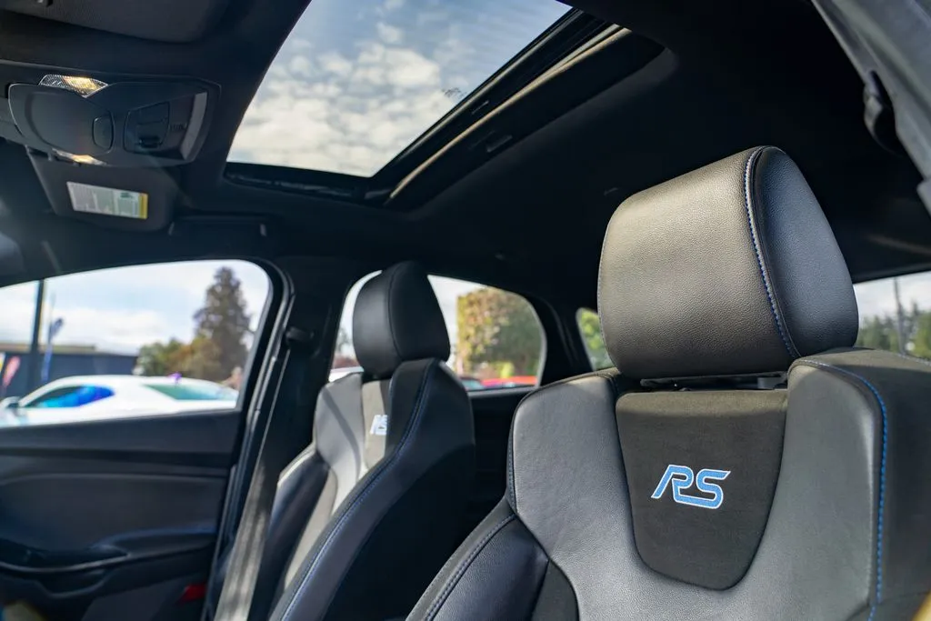 Ford Focus photo 15