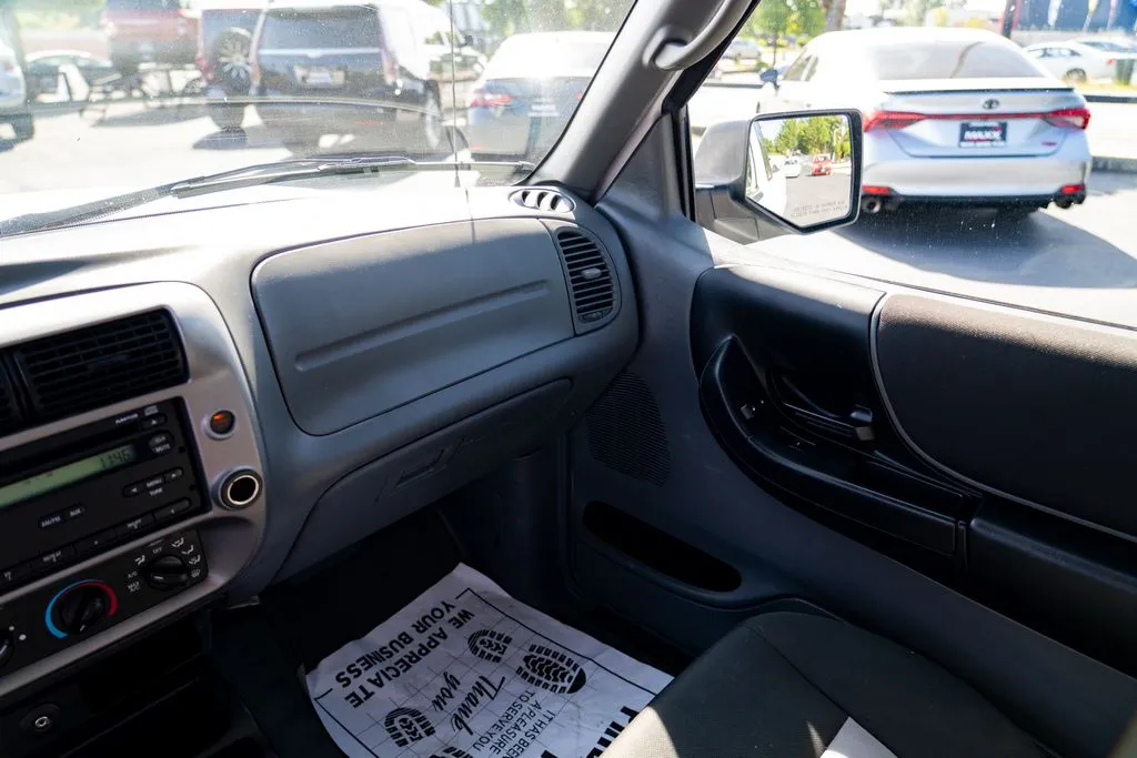 Ford Ranger photo 18