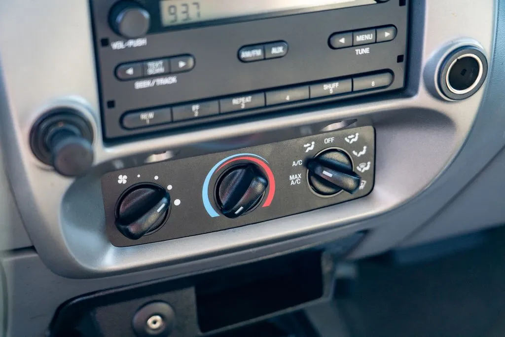 Ford Ranger photo 17