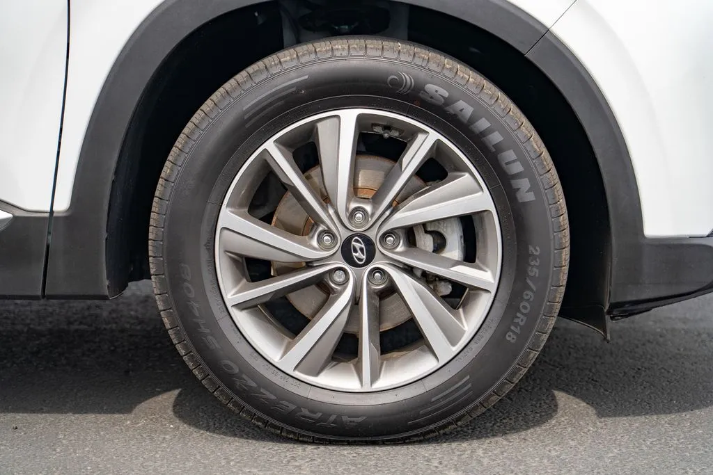 Hyundai Santa Fe photo 7