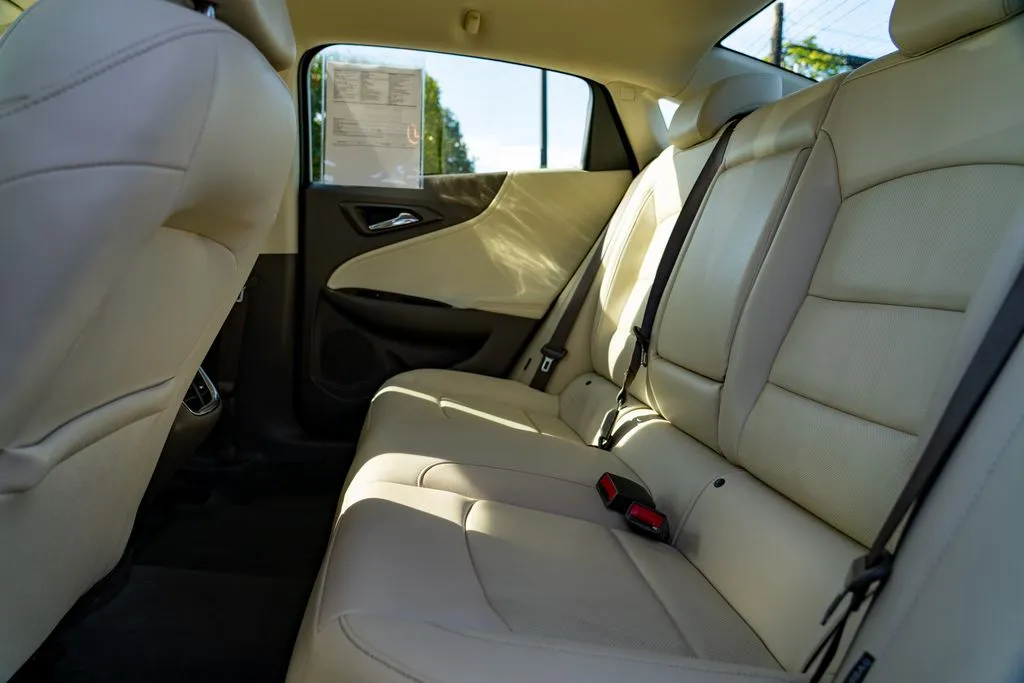 Chevrolet Malibu photo 15