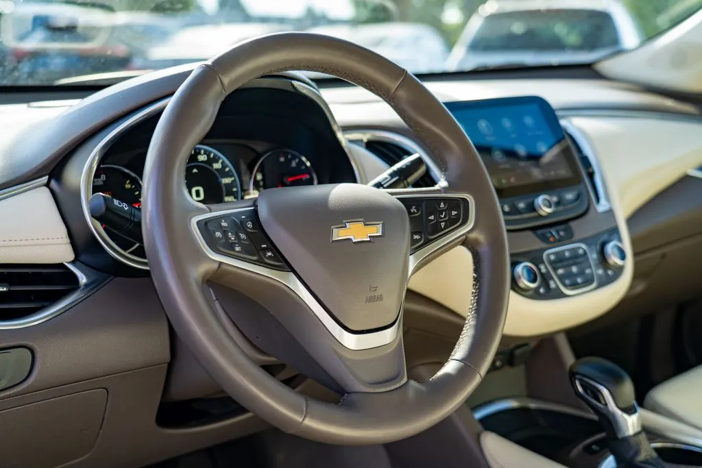 Chevrolet Malibu photo 13