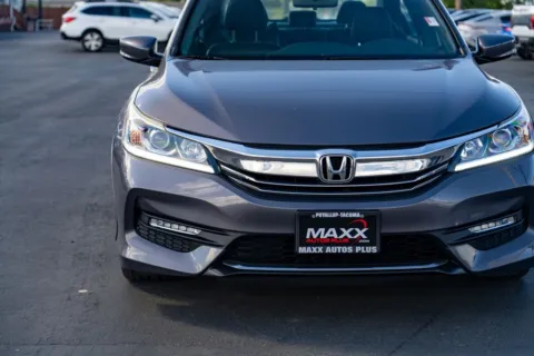 More photos of 2017 Honda Accord Sport Special Edition at Maxx Autos Plus Puyallup, WA