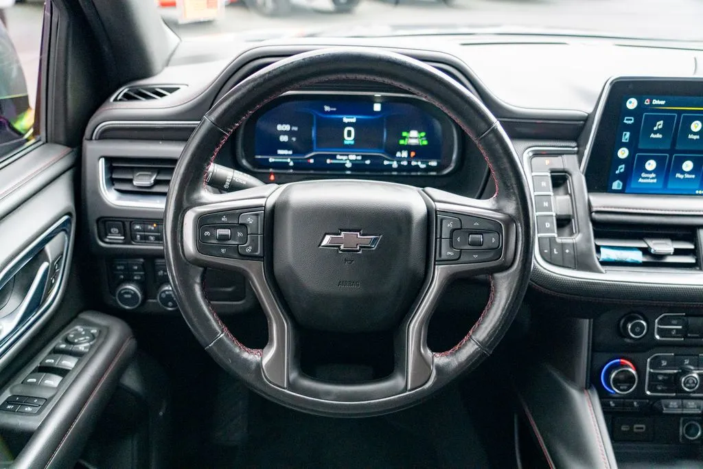 Chevrolet Tahoe photo 18