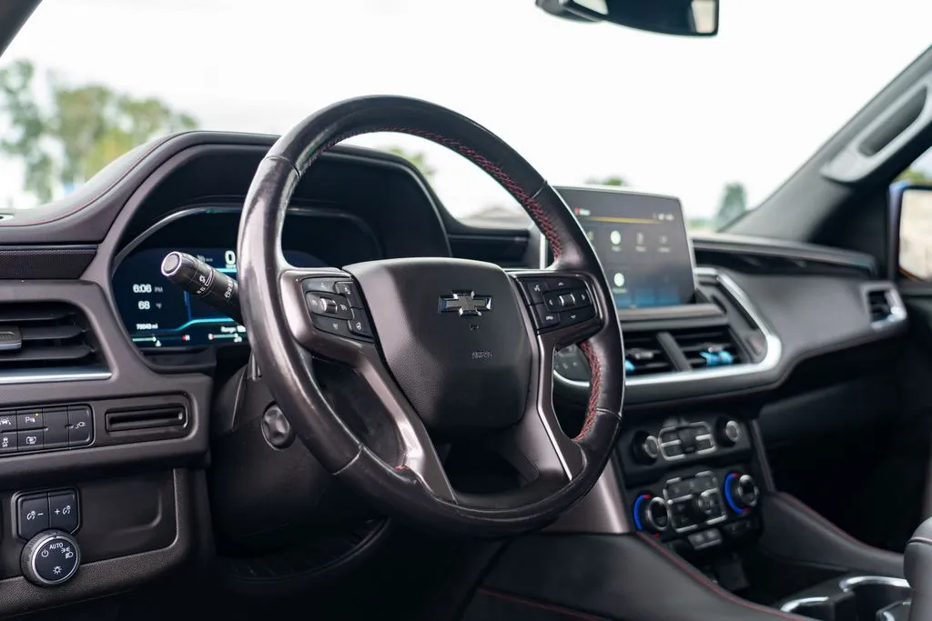 Chevrolet Tahoe photo 13