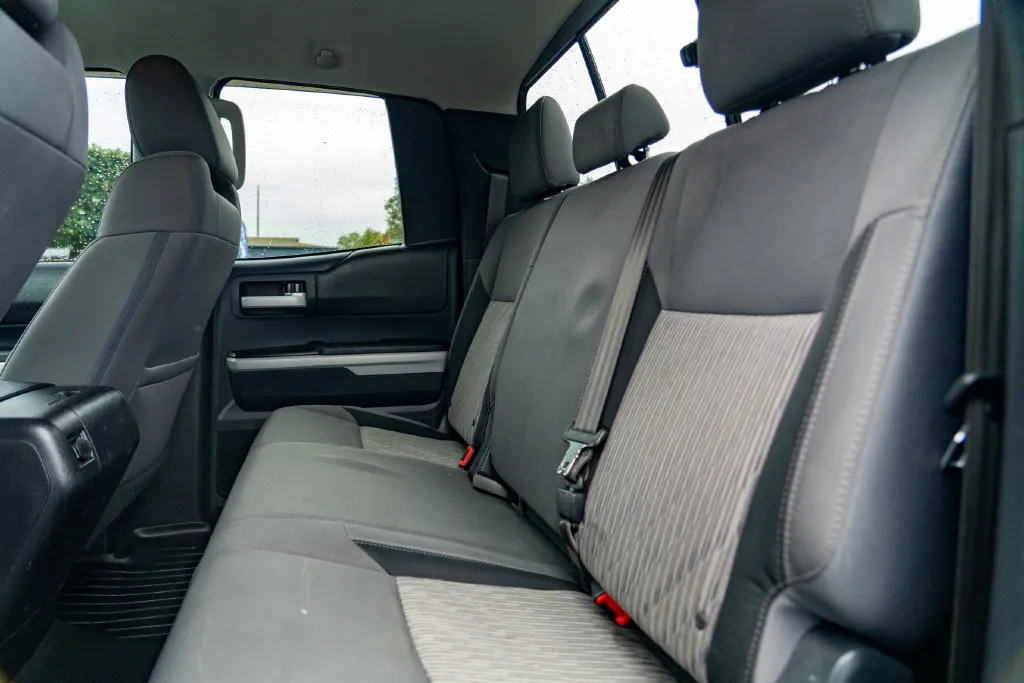 Toyota Tundra photo 22
