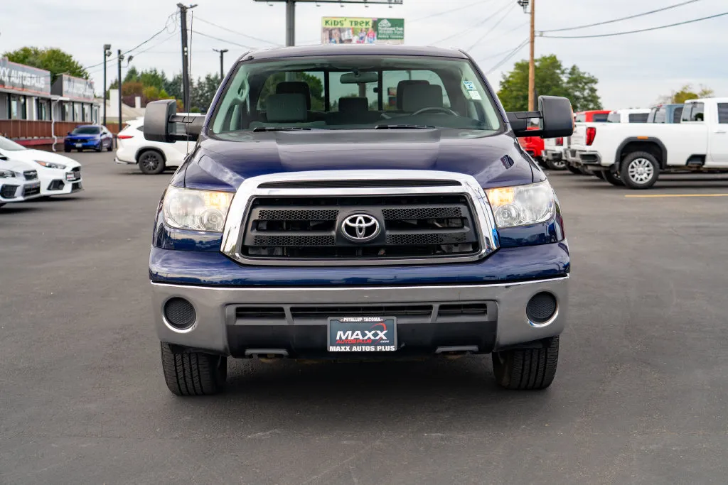 Toyota Tundra photo 3