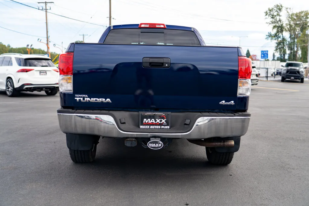 Toyota Tundra photo 9
