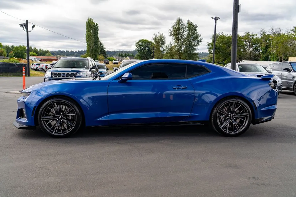 Chevrolet Camaro photo 12