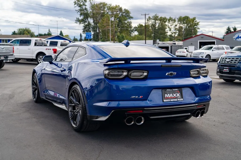 Chevrolet Camaro photo 11