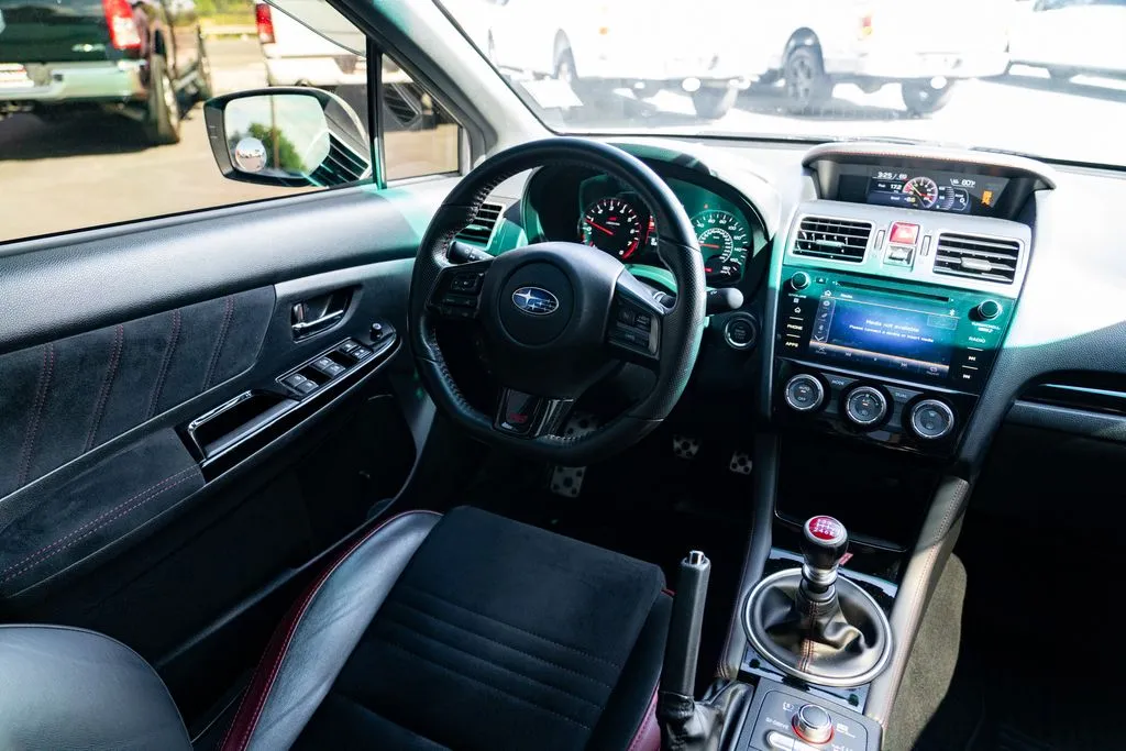 Subaru WRX photo 24