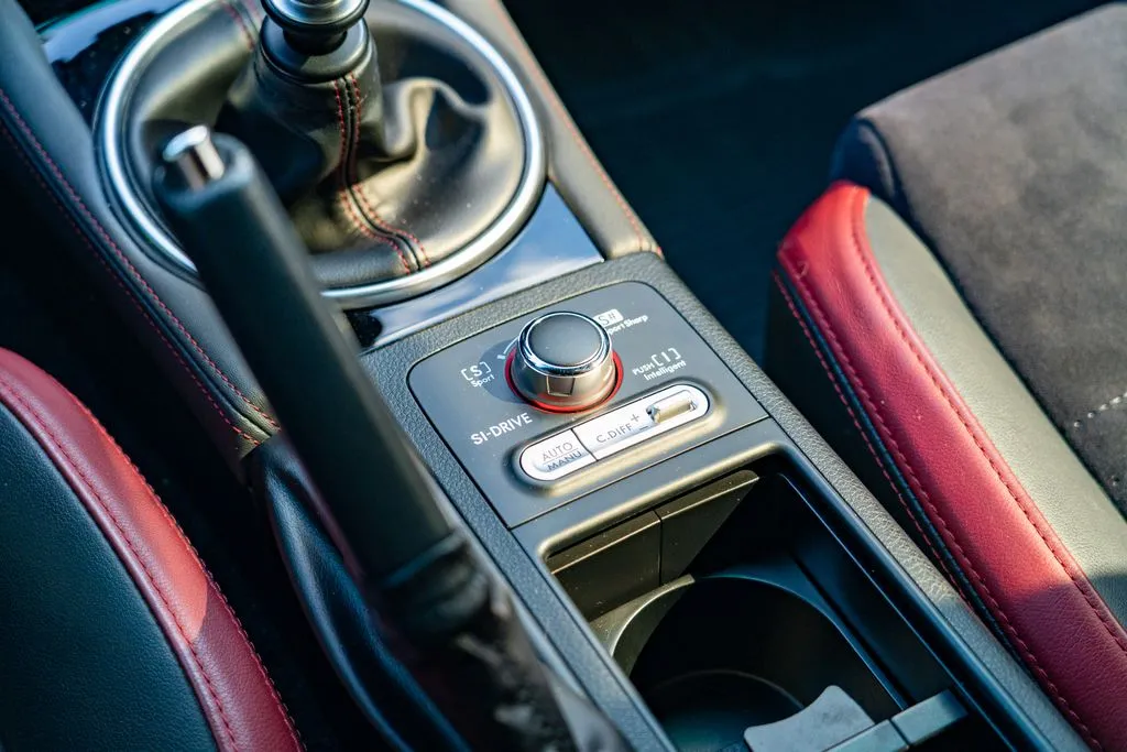 Subaru WRX photo 21