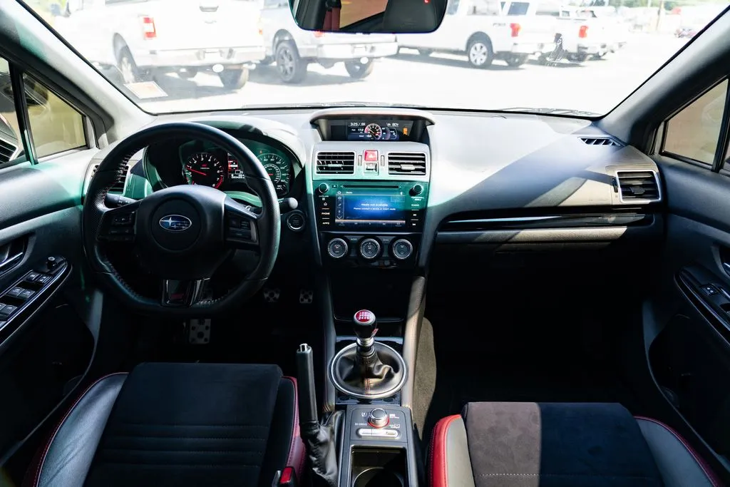 Subaru WRX photo 25