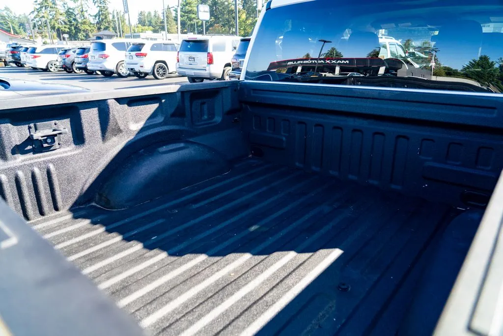 Ford F-150 photo 24